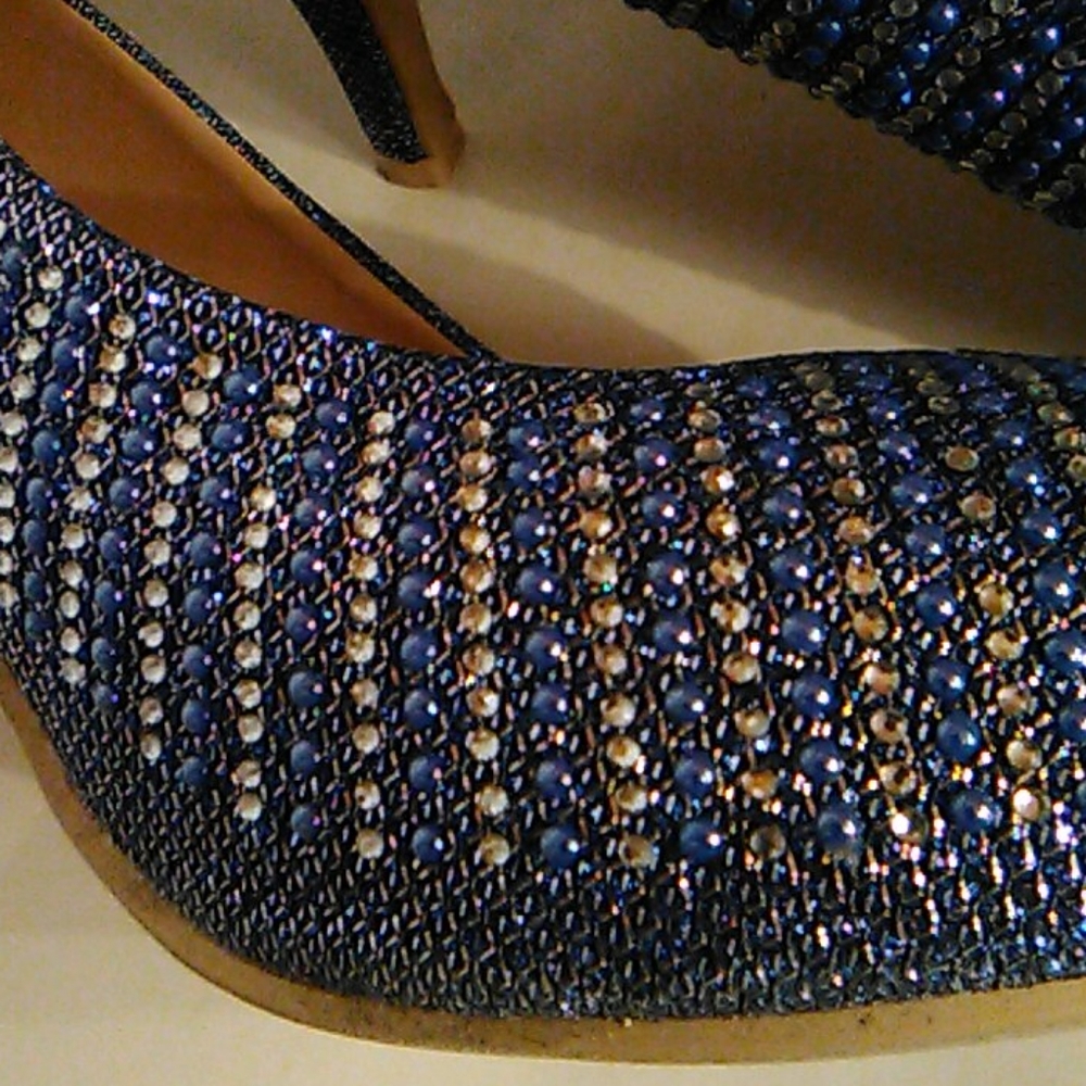 Mila Lady Sparkly Blue Heels - Picture 12 of 13